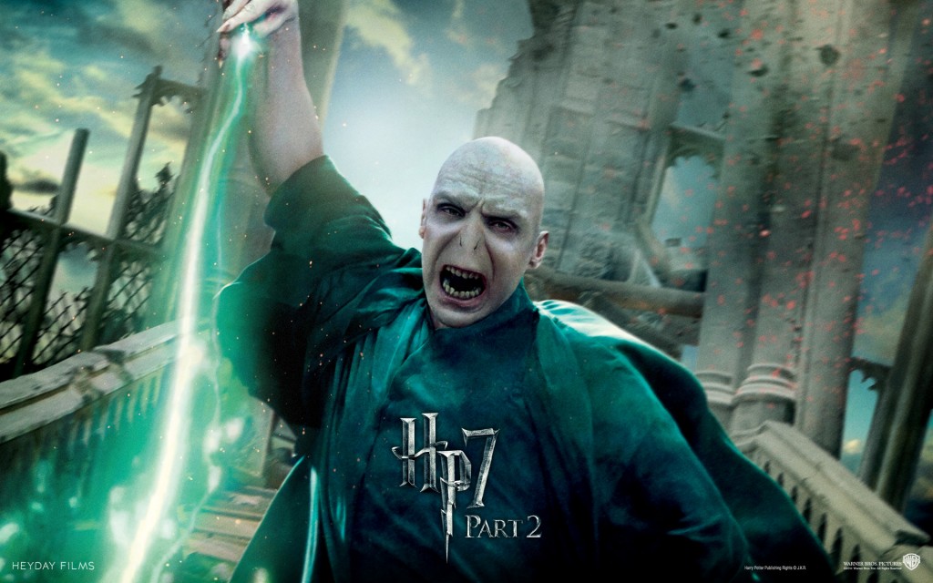Voldemort-HP7-p2-the-guys-of-harry-potter-24073123-1920-1200